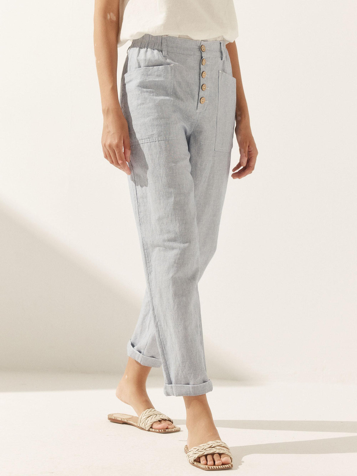 Women's Linen Blend Straight Leg Trousers - Patch Pockets