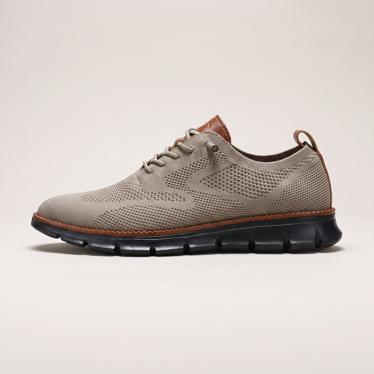 Orthopedic Sneakers with Arch Support - Sporty Walking Shoes