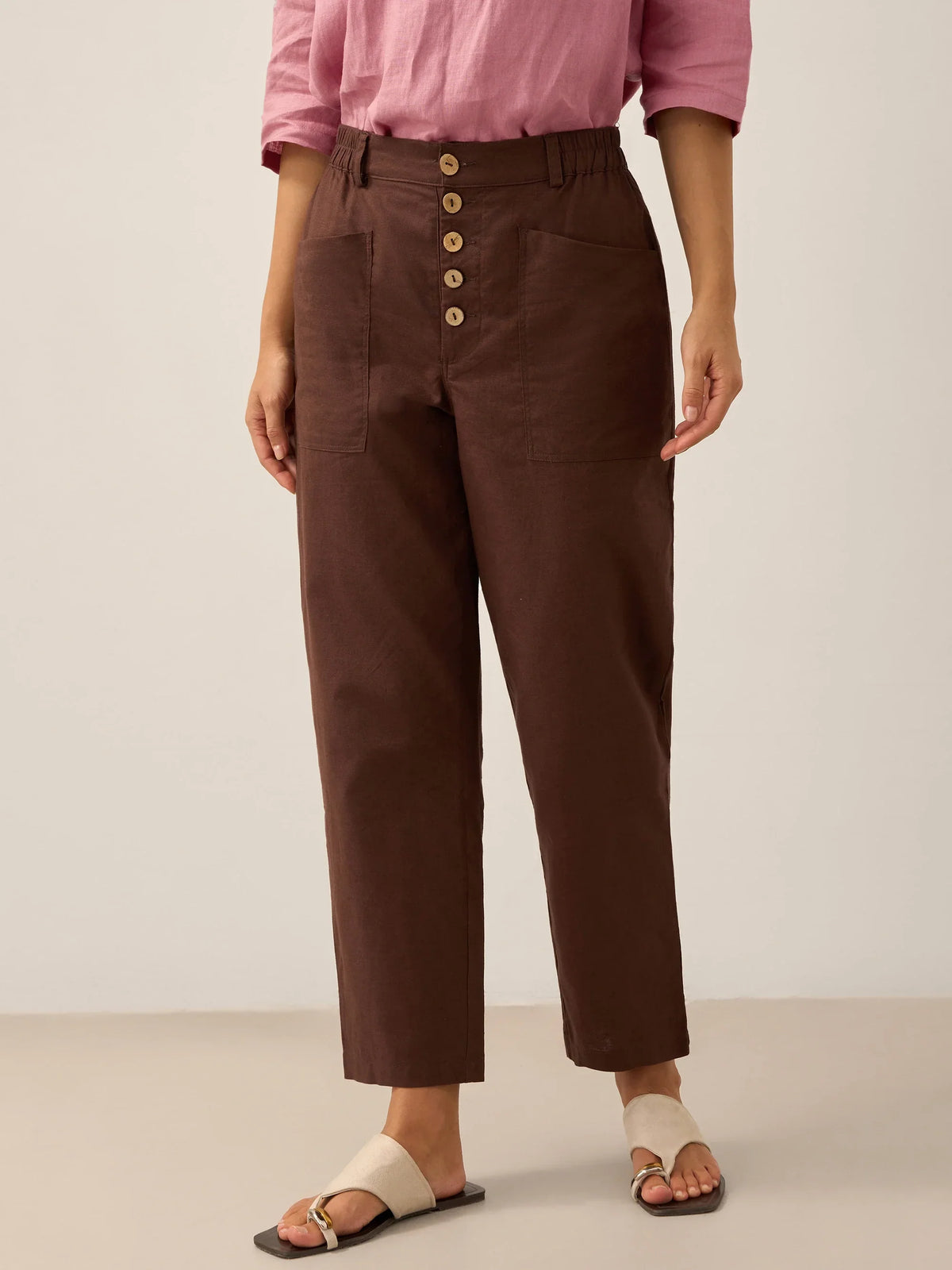 Women's Linen Blend Straight Leg Trousers - Patch Pockets