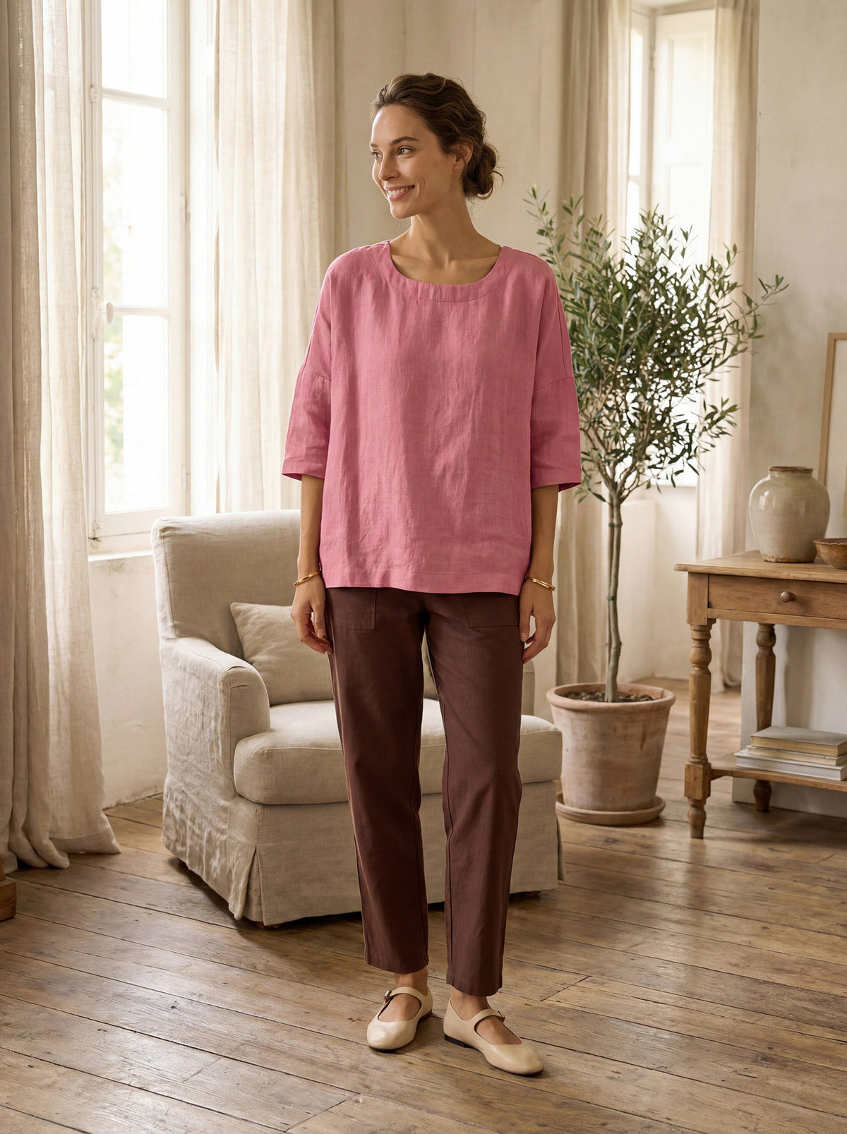 Women's Linen Blend Straight Leg Trousers - Patch Pockets