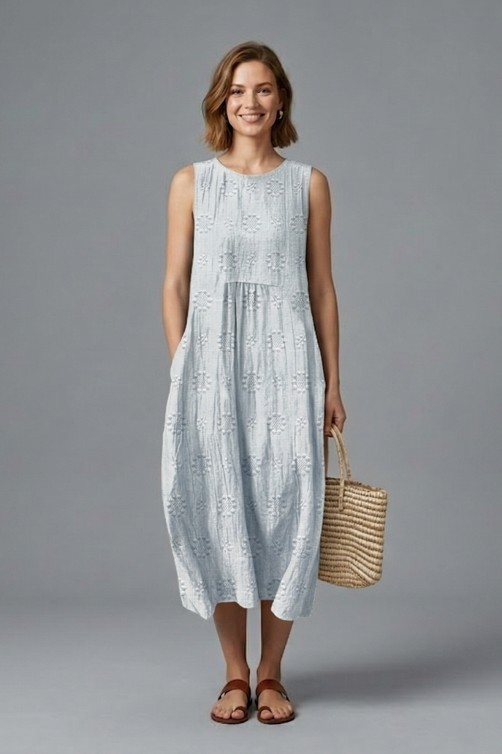 Women's Sleeveless Midi Dress - Round Neck Pockets Textured