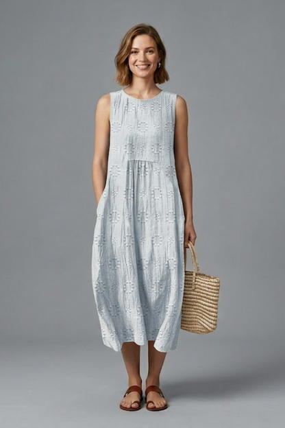 Women's Sleeveless Midi Dress - Round Neck Pockets Textured