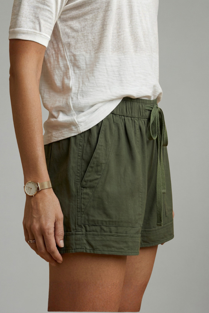 Women's Drawstring Shorts - Relaxed Fit Elastic Waist Pocket